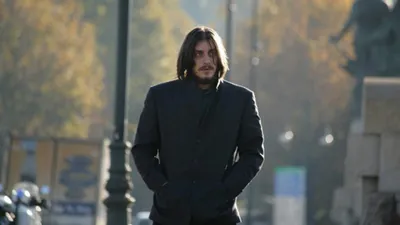 Asal Sayıların Yalnızlığı izle